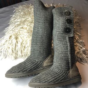 Ugg knitted boots size 8